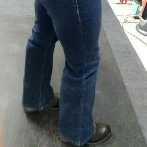 Last Chance, removing listing!